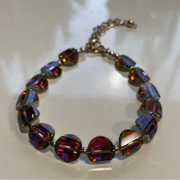 New Iridescent Faceted Crystal with Gold Filled Chain and Findings Bracelet - Picture 3 of 4